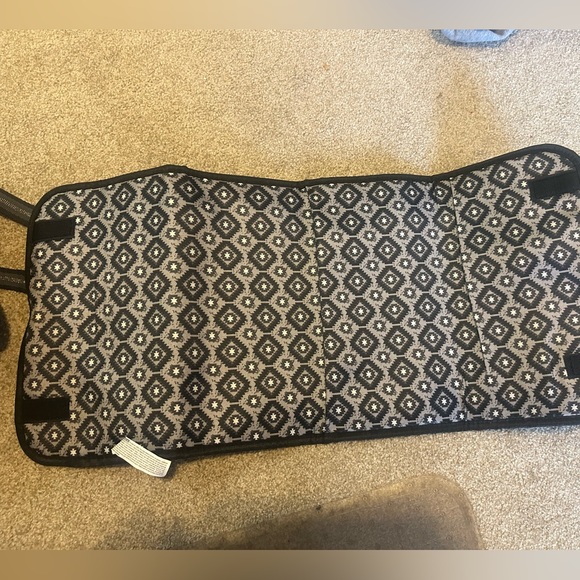 MONBEBE bolt diaper bag backpack with changing station - Picture 8 of 9